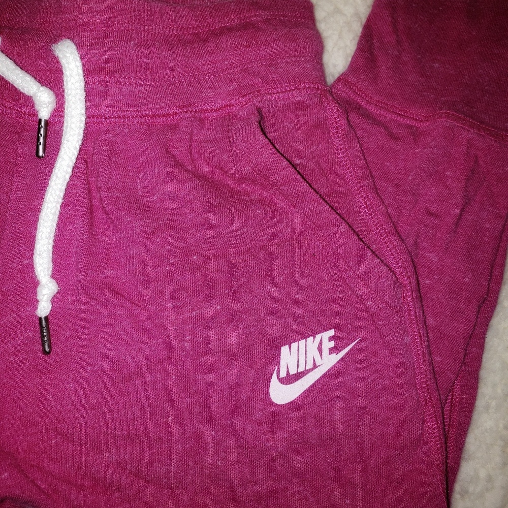 Nike girls sweatpants